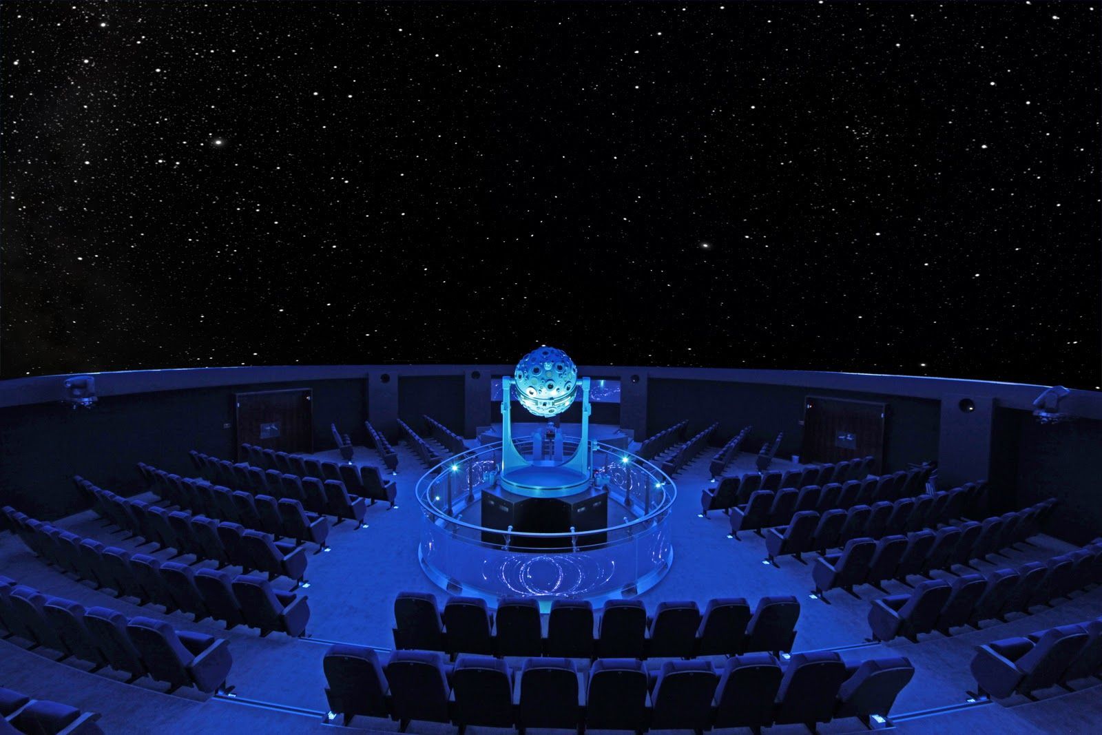 планетарий москва большой зал